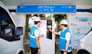 PT. Perusahaan Listrik Negara (PLN) memperkuat infrastruktur pengisian kendaraan listrik di jalur mudik Jawa–Bali menjelang Lebaran 2026, dengan menyiapkan Stasiun Pengisian Kendaraan Listrik Umum (SPKLU) serta Posko Siaga yang beroperasi 24 jam. (Foto: Dok.PT.PLN (Persero))