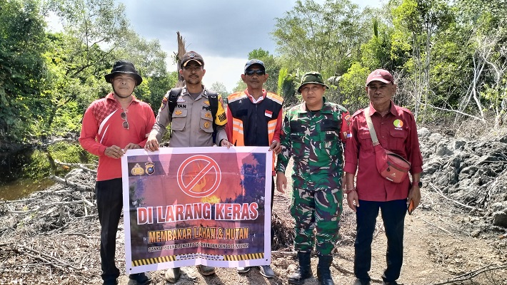 Sinergi TNI, Polri dan Warga Jaga Perbatasan, Patroli Tapal Batas Kateman Berjalan Kondusif
