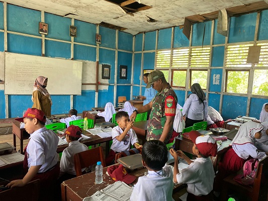Menjaga Senyum dan Nutrisi Pelajar Kateman Melalui Program Makan Sehat Bergizi
