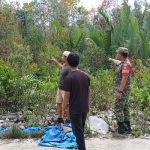 Pratu Deby Maharezki Laksanakan Patroli Tapal Batas di Desa Tanjung Raja, Pastikan Wilayah Kateman Aman dan Bebas Asap