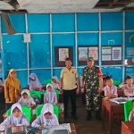 Kodim 0314/Inhil Dampingi Penyaluran Makan Sehat Bergizi di Kateman